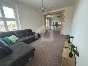 Pronájem bytu 2+kk, České Budějovice - České Budějovice 3, Fr. Hrubína, 81 m2