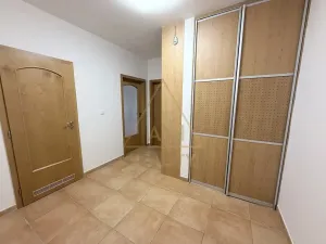 Prodej bytu 2+kk, Praha - Čakovice, Rýnská, 60 m2