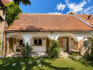 Prodej rodinného domu, Dolní Dunajovice, Hlavní, 244 m2
