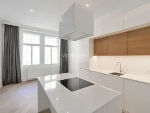 Pronájem bytu 2+kk, Praha - Vinohrady, náměstí Jiřího z Poděbrad, 54 m2