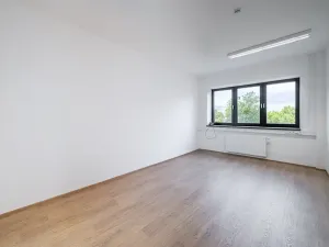 Pronájem kanceláře, Mělník, Bezručova, 16 m2