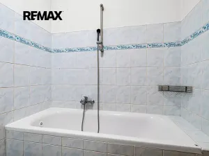 Prodej bytu 2+kk, Pečky, Chvalovická, 65 m2