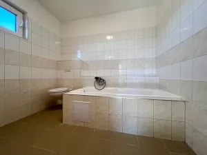 Pronájem rodinného domu, Všetaty, 73 m2