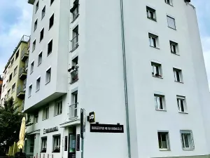 Pronájem bytu 2+kk, Praha - Střešovice, Za Hládkovem, 40 m2