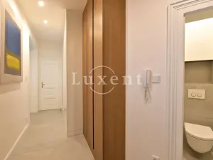 Pronájem bytu 2+kk, Praha - Vinohrady, náměstí Jiřího z Poděbrad, 56 m2