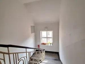 Pronájem bytu 1+1, Praha - Žižkov, Roháčova, 60 m2