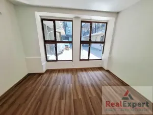 Pronájem kanceláře, Praha - Vinohrady, Máchova, 70 m2