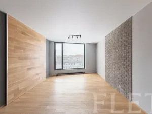 Pronájem bytu 1+kk, Praha - Holešovice, Komunardů, 47 m2