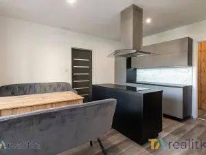 Prodej bytu 3+1, Orlová, Adamusova, 65 m2