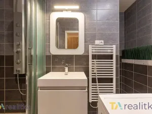 Prodej bytu 3+1, Orlová, Adamusova, 65 m2