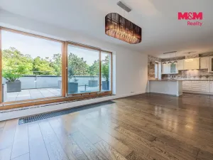 Prodej bytu 5+kk, Praha, Jeseniova, 189 m2