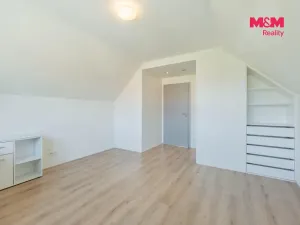 Prodej rodinného domu, Praha - Suchdol, K Roztokům, 160 m2