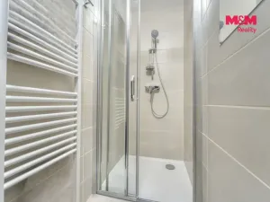 Pronájem obchodního prostoru, Plzeň - Lobzy, Blatenská, 360 m2