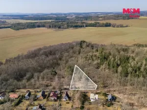 Prodej zahrady, Kunějovice, 1697 m2
