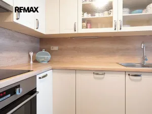 Prodej bytu 3+kk, Praha - Chodov, Ke škole, 62 m2