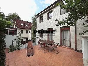 Pronájem rodinného domu, Praha - Veleslavín, Nad hradním potokem, 350 m2