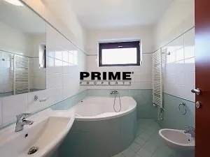 Pronájem rodinného domu, Praha - Nebušice, Nebušická, 260 m2