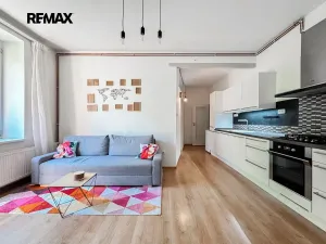 Pronájem bytu 2+kk, Praha - Veleslavín, Veleslavínská, 44 m2
