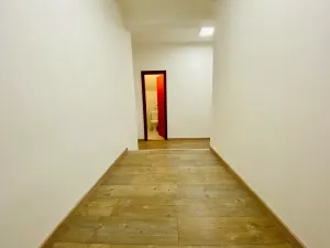 Pronájem bytu 2+kk, Jihlava, Masarykovo náměstí, 75 m2