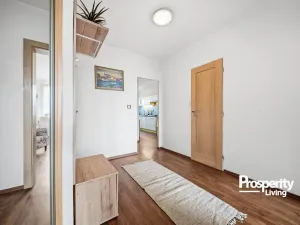 Prodej bytu 3+1, Praha - Stodůlky, Bellušova, 73 m2
