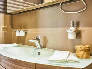 Prodej bytu 2+kk, Plzeň - Doubravka, Na Terasách, 76 m2