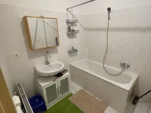 Pronájem bytu 2+kk, Praha - Lysolaje, Sídlištní, 64 m2
