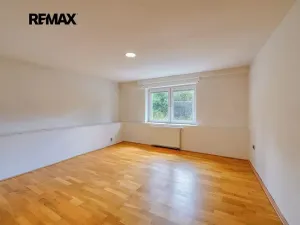 Prodej rodinného domu, Bochov, Mlýnská, 323 m2
