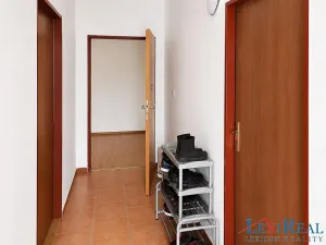 Prodej vícegeneračního domu, Praha - Modřany, Povodňová, 160 m2
