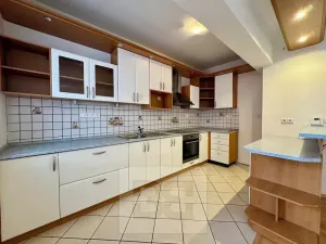 Pronájem bytu 2+kk, Zlín, Podlesí V, 69 m2