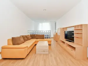 Prodej bytu 2+kk, Praha - Letňany, Kostomlatská, 65 m2