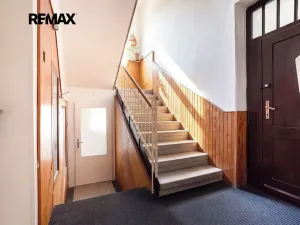 Prodej vícegeneračního domu, Praha - Vokovice, Půlkruhová, 385 m2