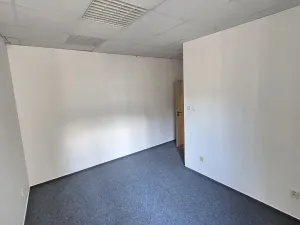 Pronájem kanceláře, Praha - Nové Město, Politických vězňů, 153 m2
