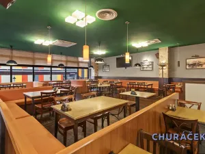 Prodej restaurace, Praha - Troja, Olštýnská, 378 m2