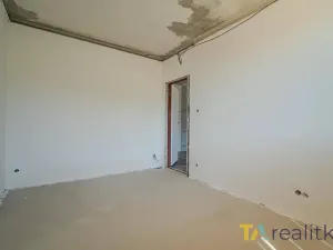 Prodej bytu 4+kk, Třinec, Sosnová, 77 m2