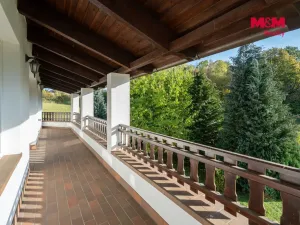Prodej rodinného domu, Frýdštejn - Sestroňovice, 387 m2