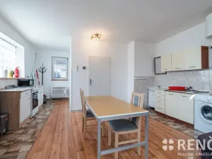 Pronájem bytu 1+kk, Moravany, Vnitřní, 42 m2