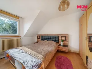 Prodej bytu 2+kk, Karlovy Vary - Stará Role, Jabloňová, 50 m2