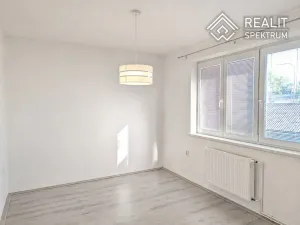 Prodej bytu 2+1, Králíky, V Bytovkách, 49 m2