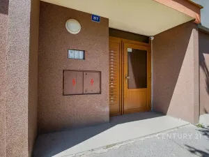 Pronájem bytu 3+1, Děčín, Na Vyhlídce, 64 m2