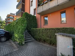 Pronájem bytu 2+kk, Praha - Zbraslav, Pickova, 56 m2