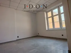 Pronájem obchodního prostoru, Třinec, Staroměstská, 41 m2
