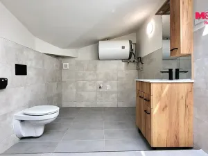 Pronájem bytu 2+kk, Olomouc, Švédská, 80 m2