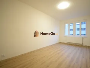Pronájem bytu 2+1, Praha - Nusle, U gymnázia, 56 m2