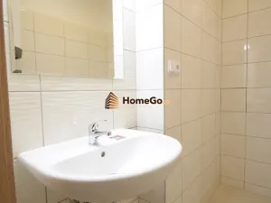 Pronájem bytu 2+1, Praha - Nusle, U gymnázia, 56 m2