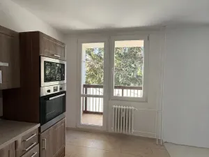 Pronájem bytu 3+1, Slaný, Arbesova, 62 m2
