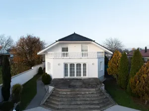 Prodej rodinného domu, Kostelec na Hané, 200 m2