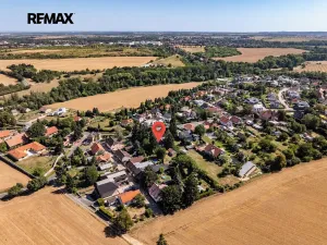 Prodej vícegeneračního domu, Praha - Pitkovice, Žampiónová, 200 m2