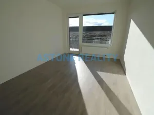 Pronájem bytu 1+kk, Praha - Hostavice, U Hostavického potoka, 39 m2