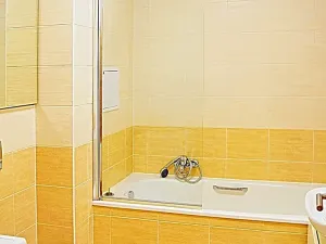 Pronájem bytu 2+kk, Hradec Králové, Rybova, 55 m2