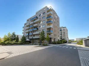 Pronájem bytu 2+kk, Praha - Hloubětín, Waltariho, 50 m2